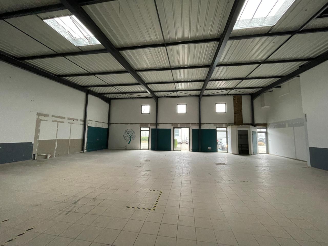 Local d'activité Lyon 364m² Location local d'activité Lyon Rhône OLACT2314822 5